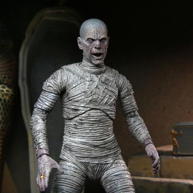 Universal Monsters NECA Ultimate Mummy (Color) Figure