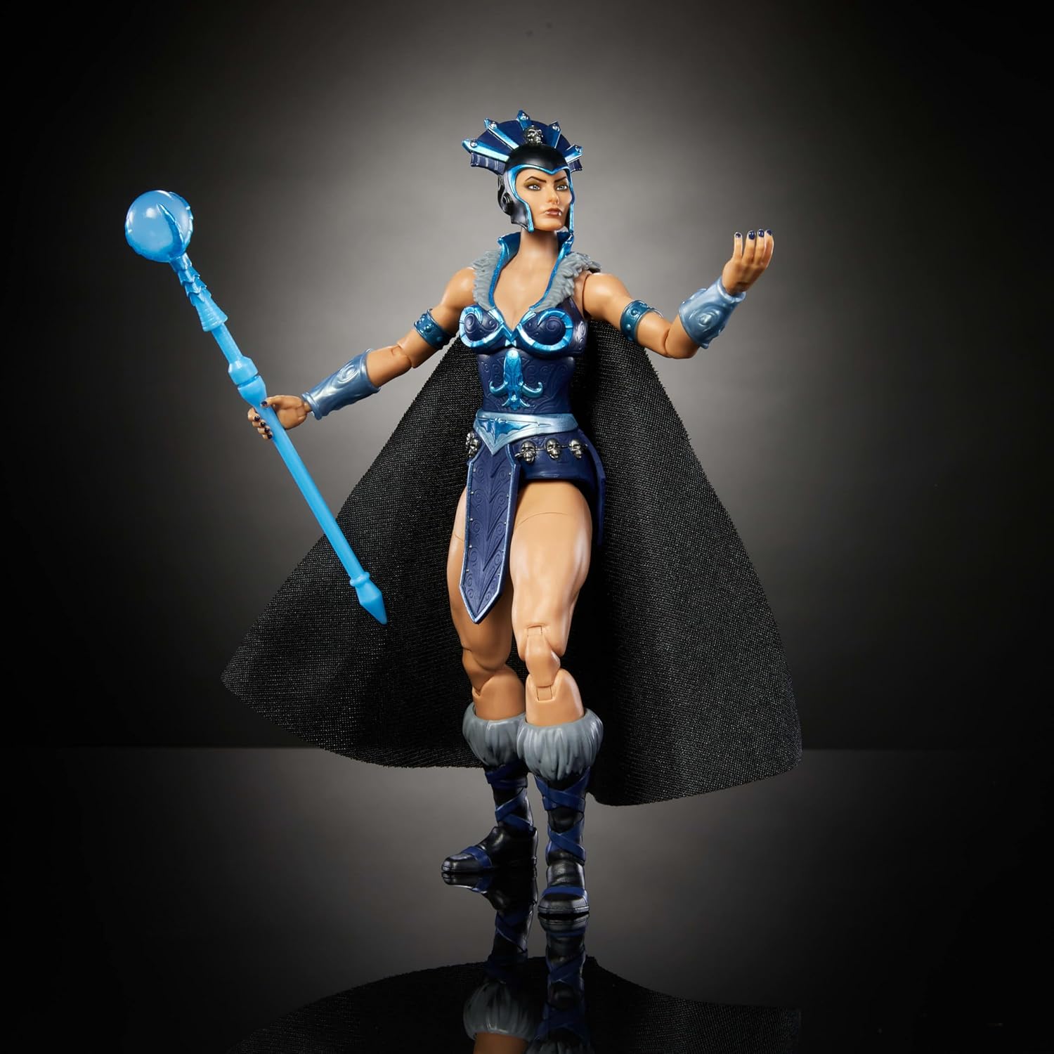 New Eternia Evil-Lyn Figure Masters of the Universe Masterverse Mattel