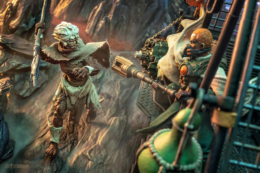 Cosmic Legions: OxKrewe: Book Two, Harrow Zone Thraxxian Hunter Action Figure product image