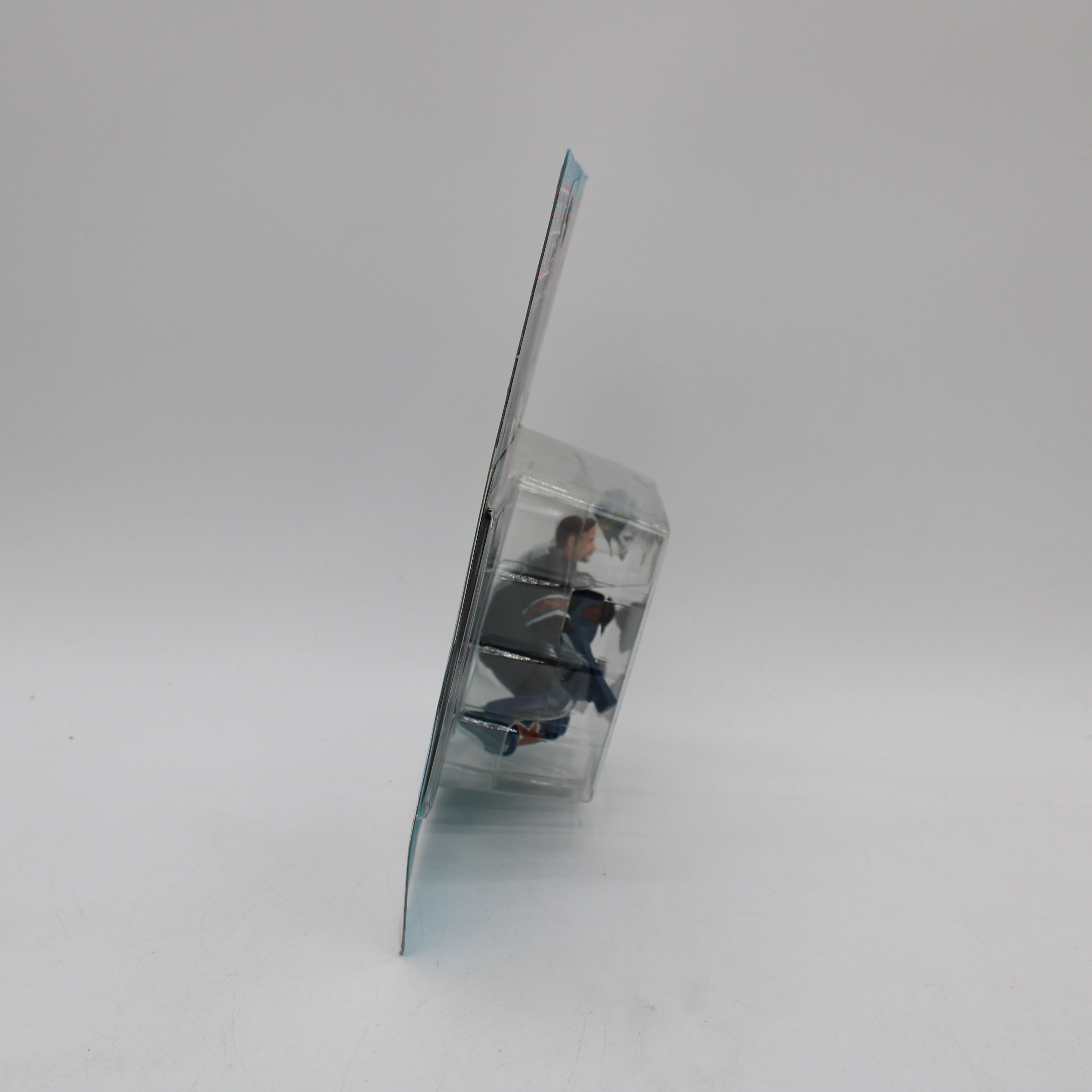 Olaf Kolzig Starting Lineup Sports Superstar Collectibles NHLPA Action Figure