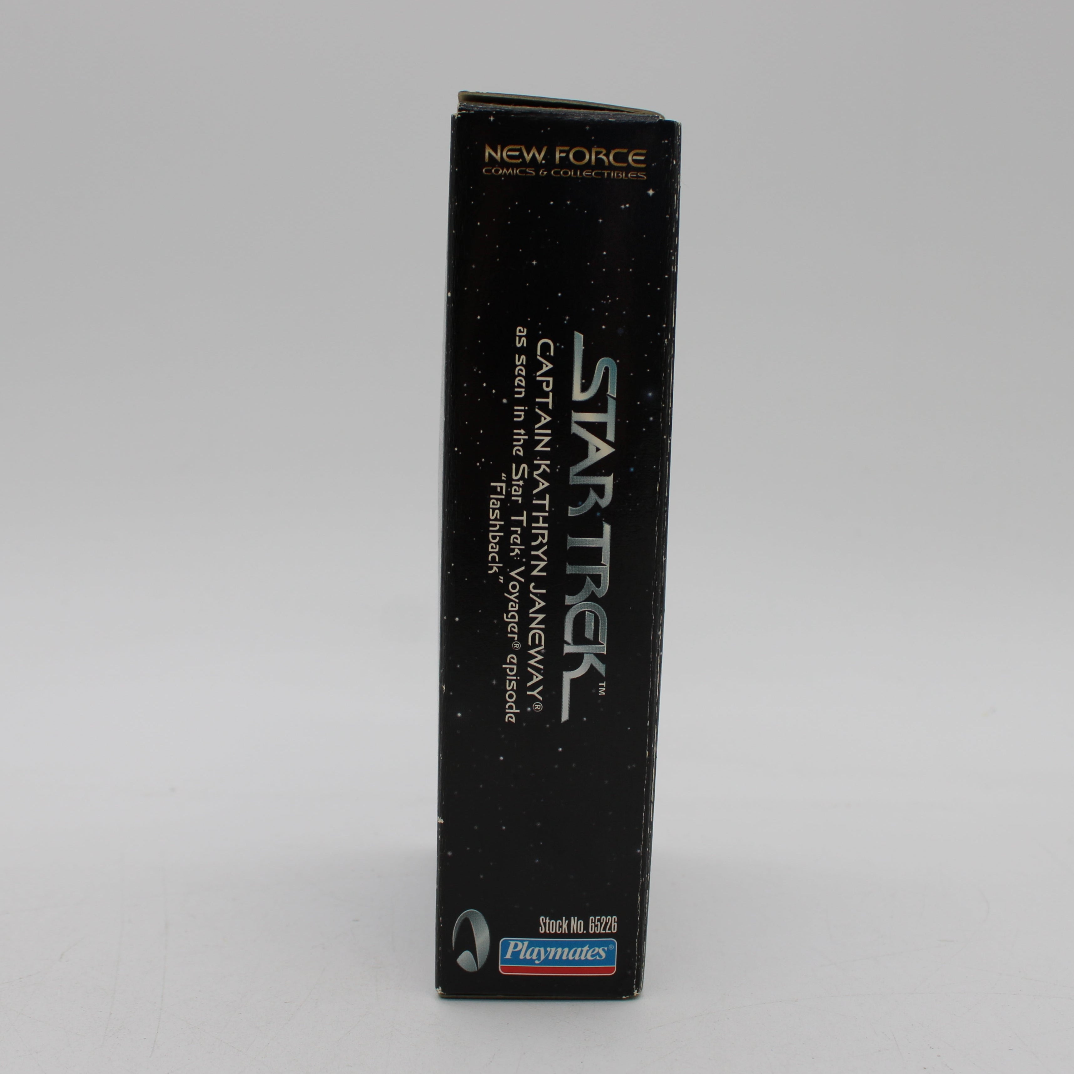Captain Kathryn Janeway (Flashback) Star Trek: Voyager Action Figure