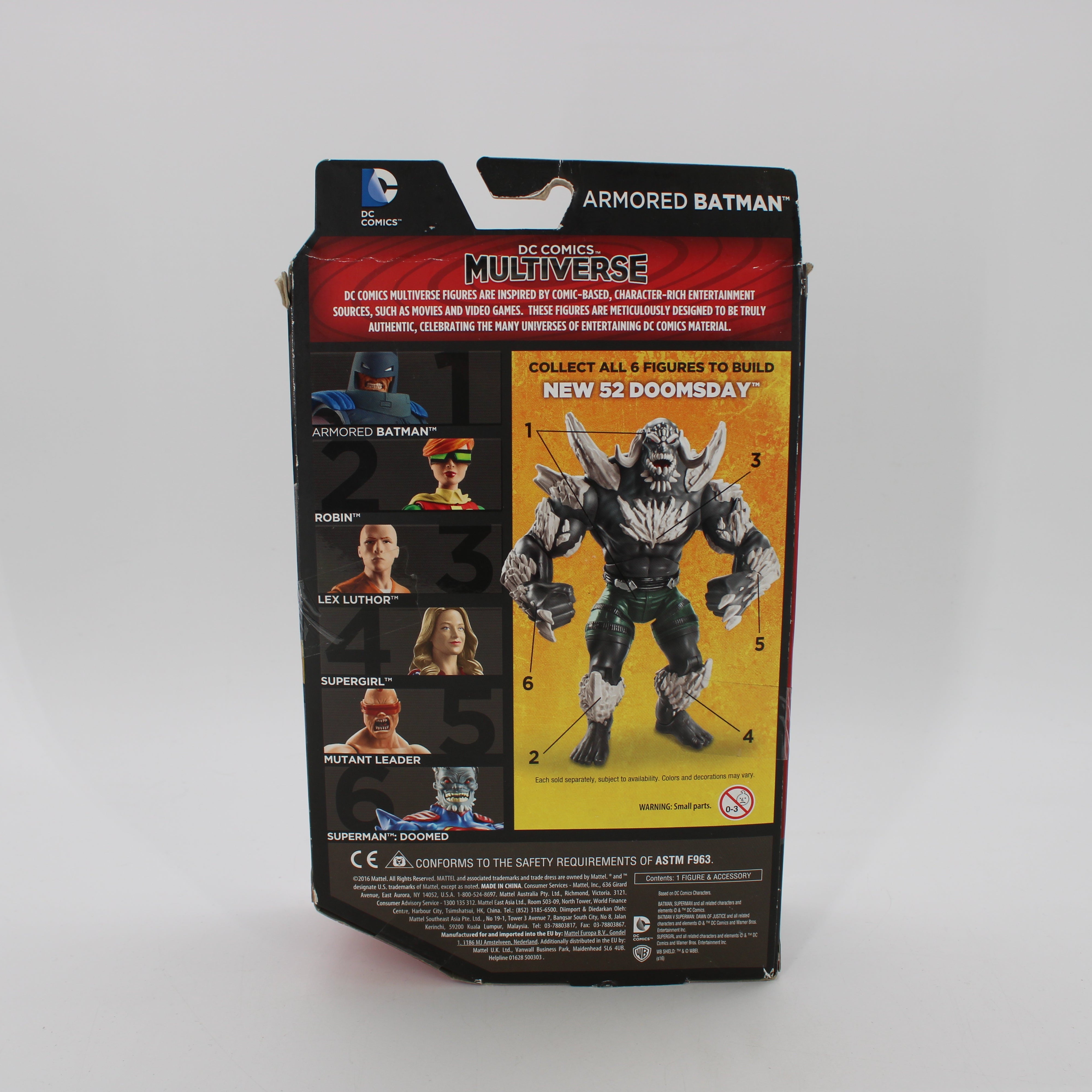 Armored Batman The Dark Knight Returns DC Comics Multiverse Action Figure (C&C New 52 Doomsday)