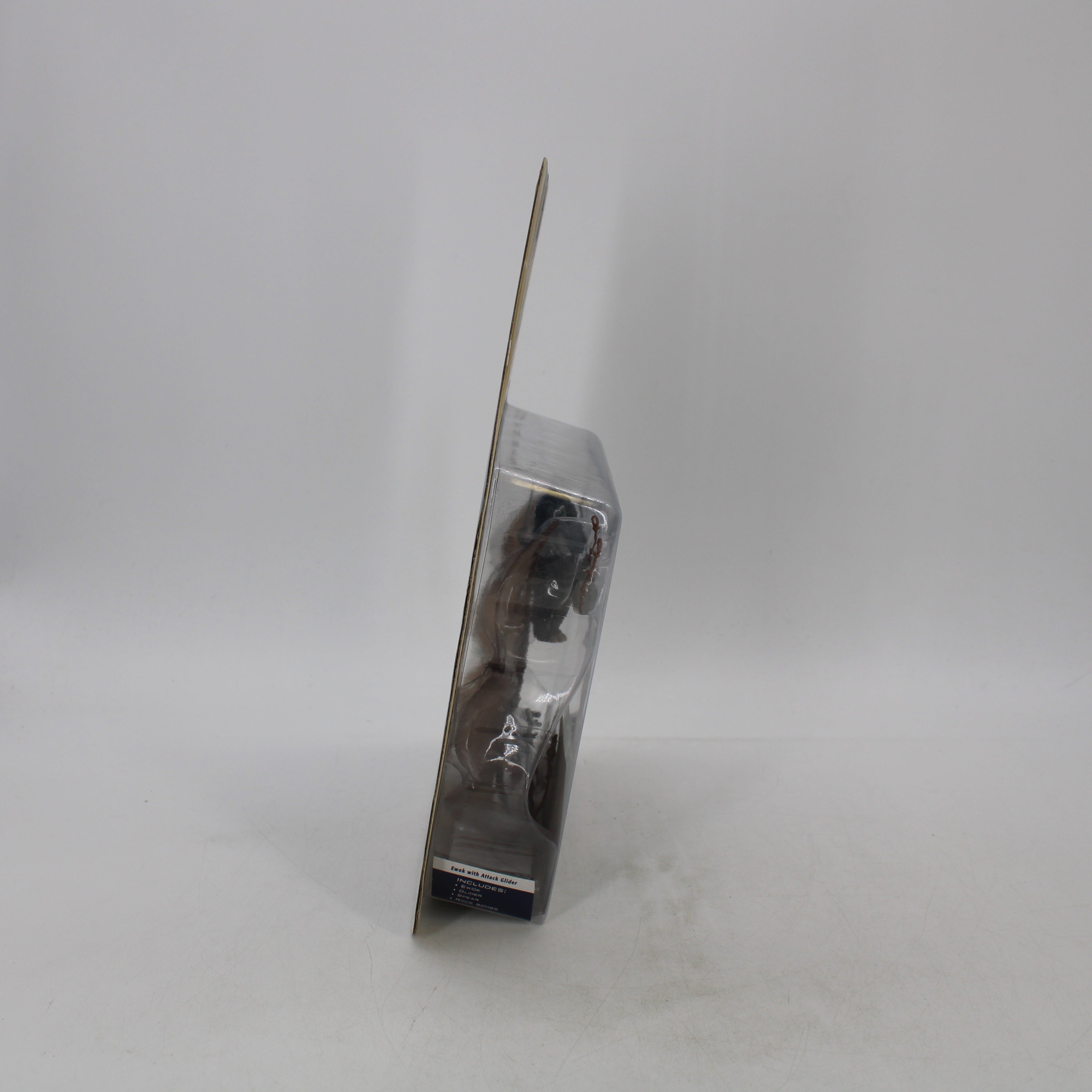 Assault on Endor Ewok with Attack Glider Star Wars Return of the Jedi Action Figure