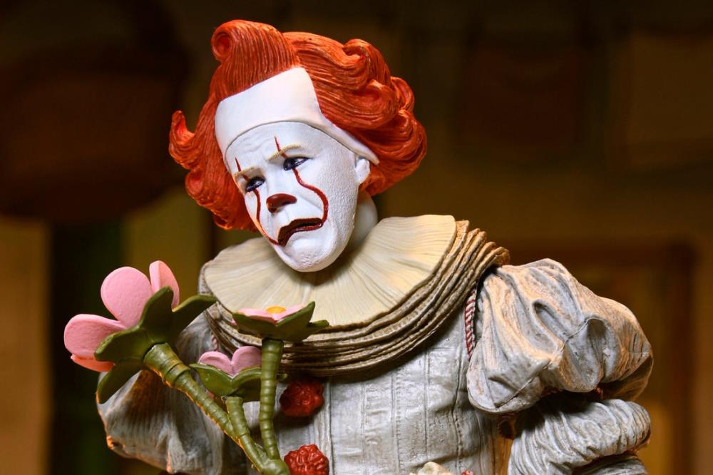 IT: Welcome to Derry Ultimate Bob Gray as Pennywise Action Figure - view 3