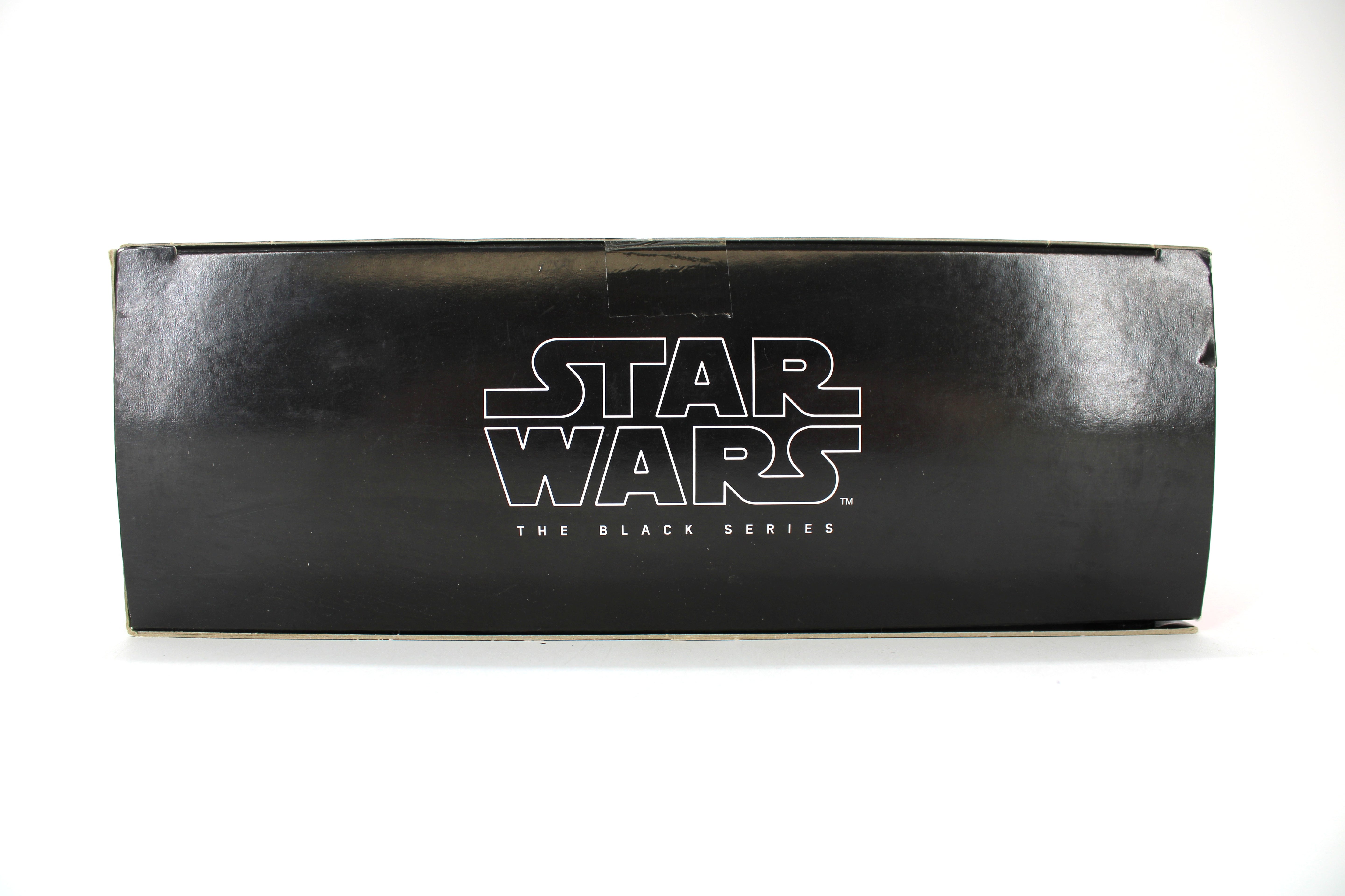 Star Wars The Black Series Kylo Ren (Throne Room) Action Figure (2017) - view 4