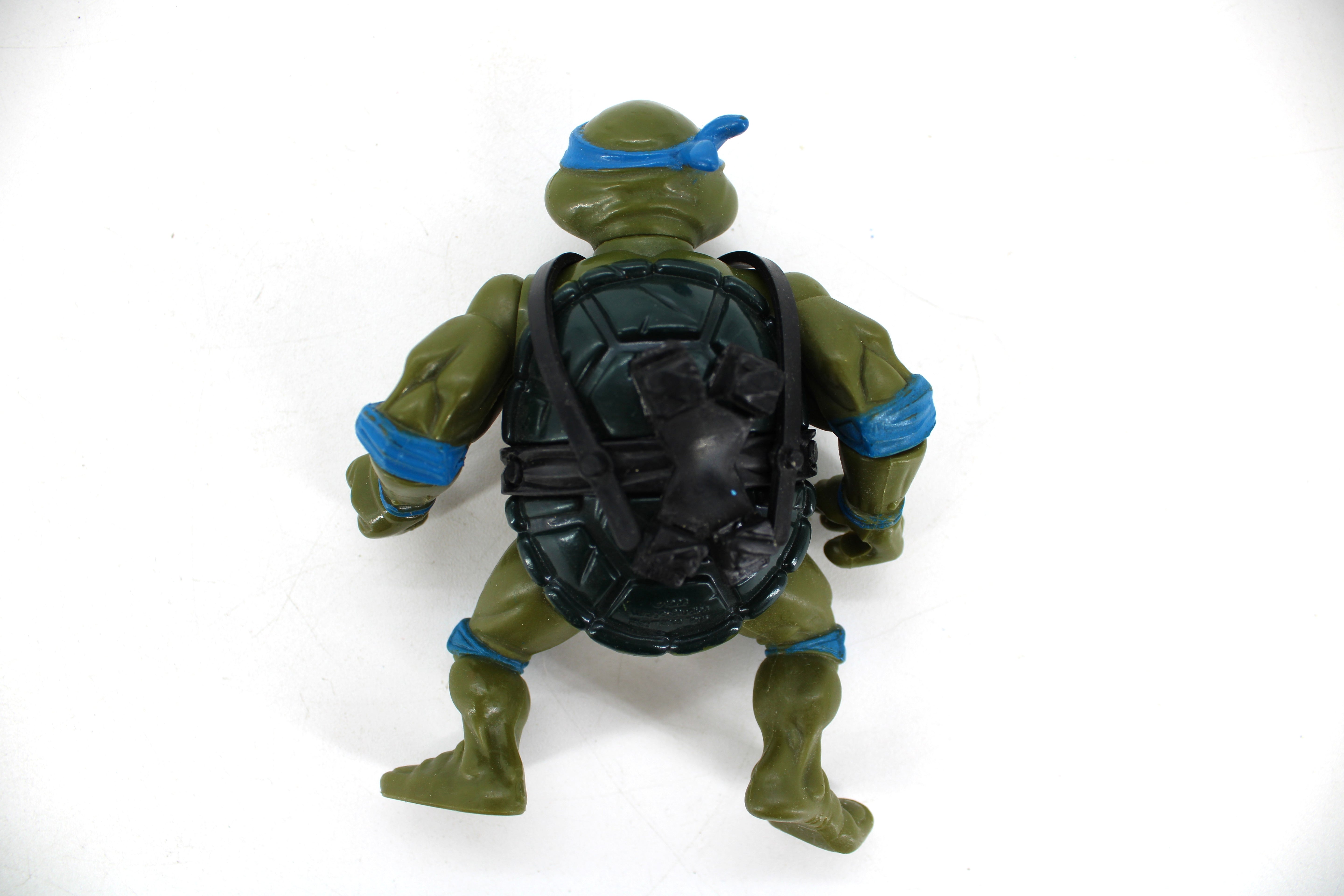 TMNT Leonardo Hard Head Action Figure (1988 Playmates Toys) - view 3