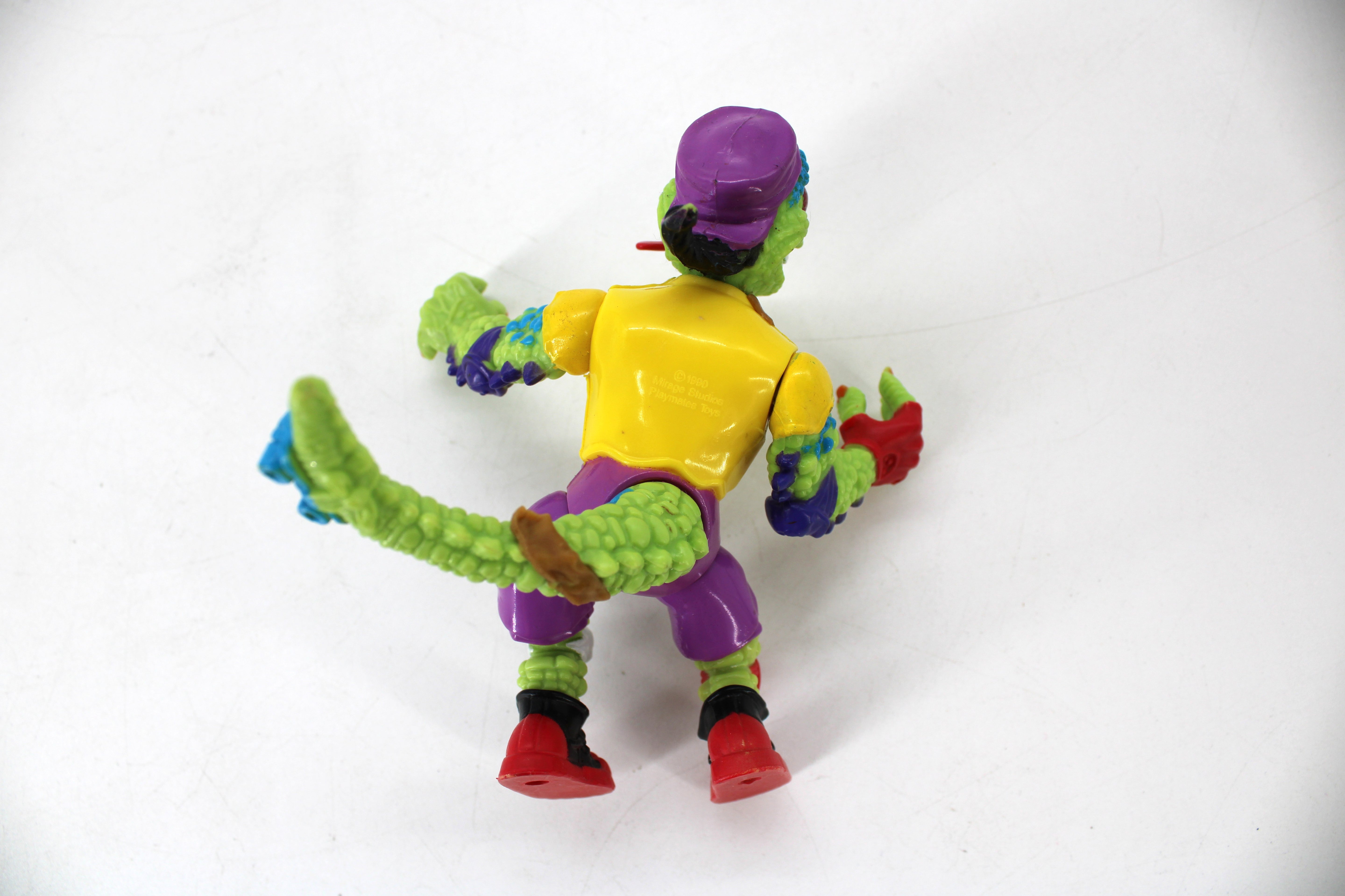 TMNT Mondo Gecko Action Figure (1990 Playmates Toys) - view 3