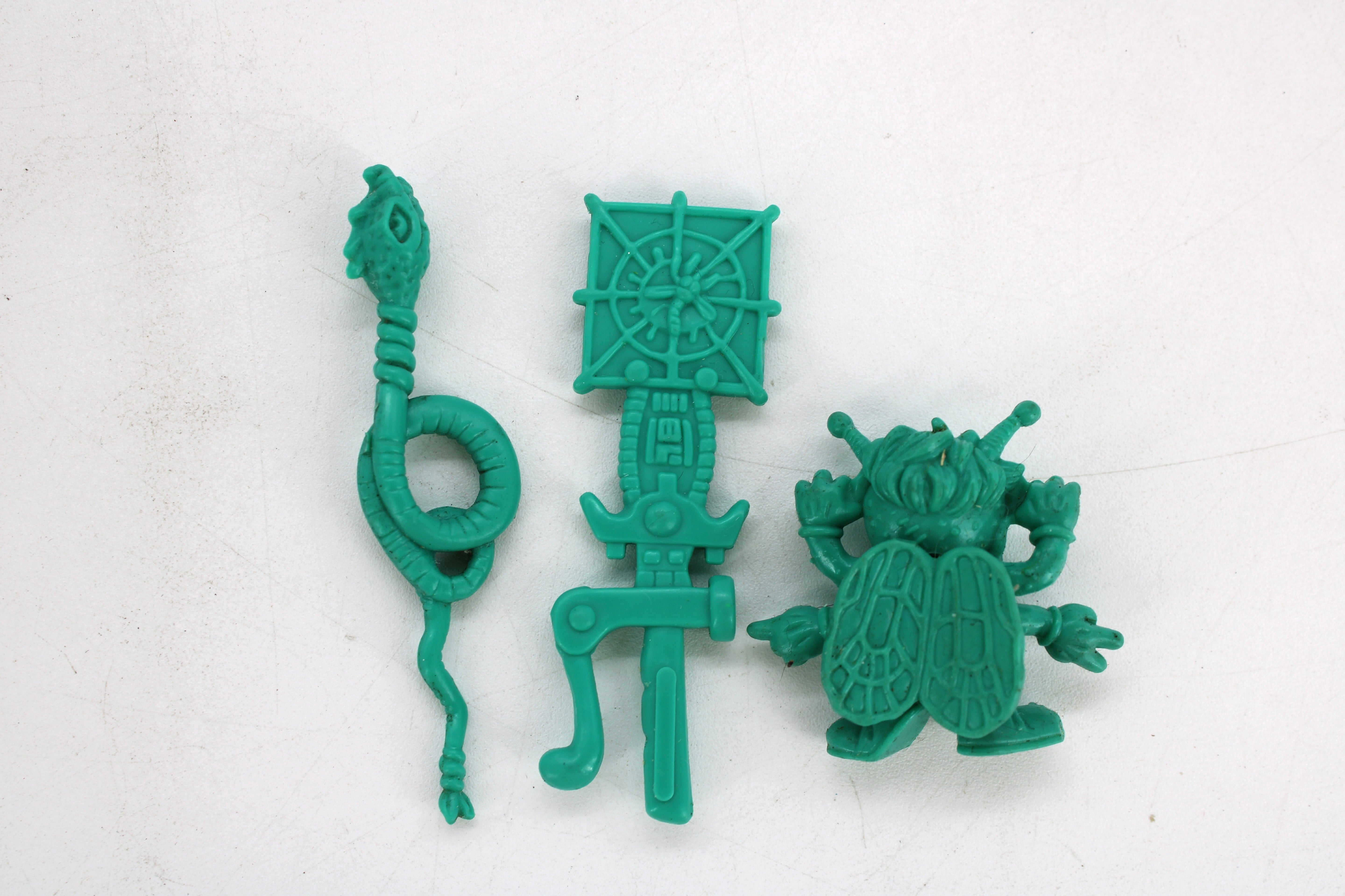 TMNT Napoleon Bonafrog Action Figure (1990 Playmates Toys) - view 7