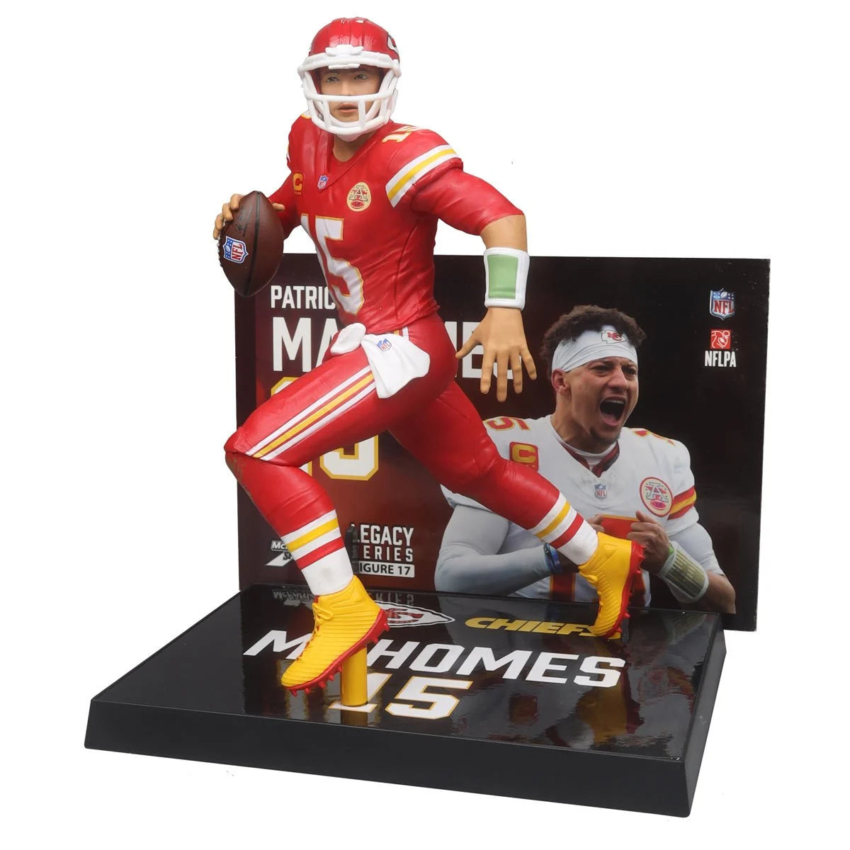 Patrick Mahomes (Home Jersey) Platinum Chase - Kansas City Chiefs NFL SportsPicks 2024 Posed Figure