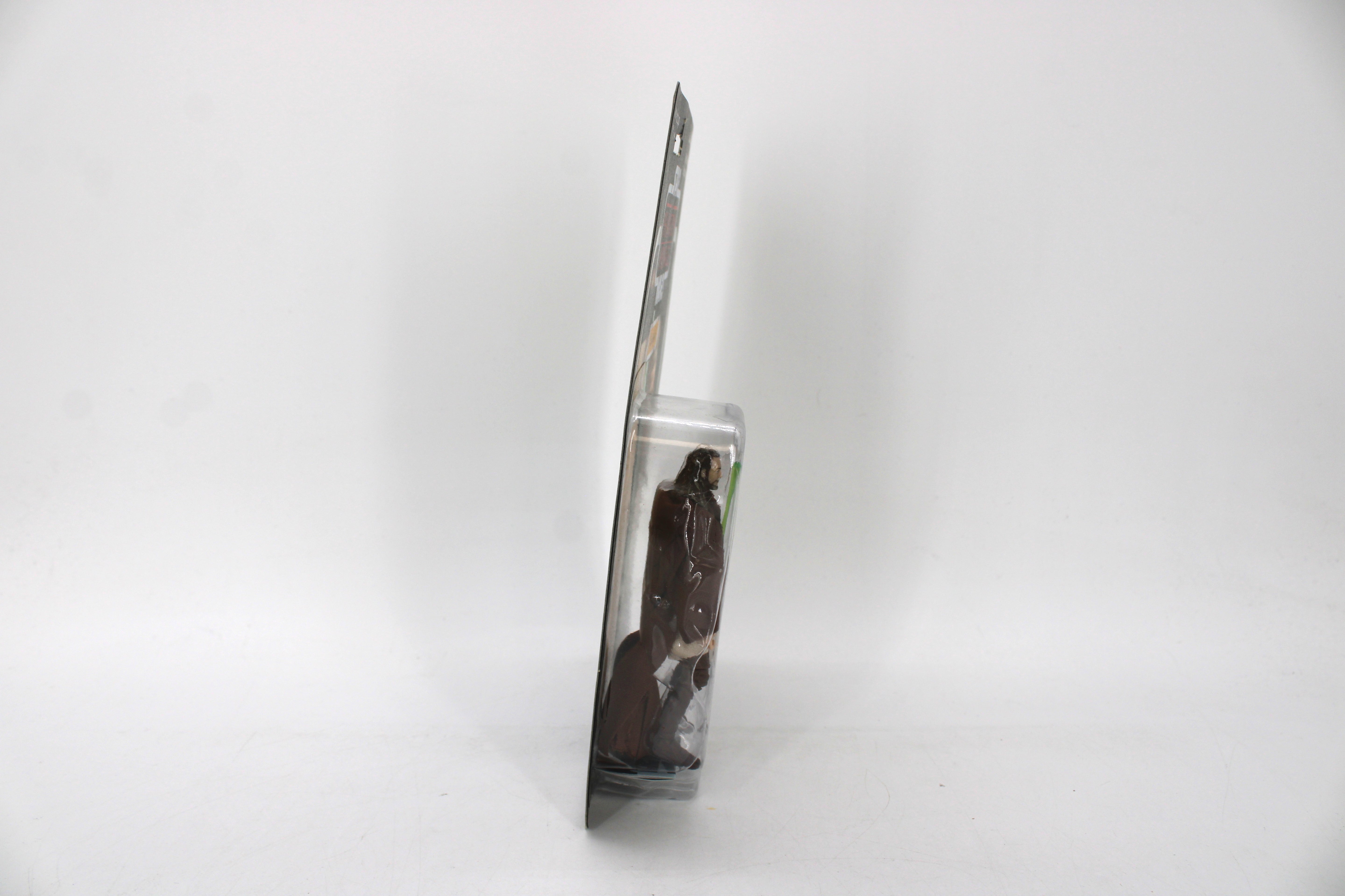 Star Wars The Vintage Collection Qui-Gon Jinn Action Figure (2012) - view 3