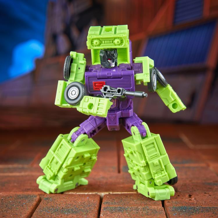 Mixmaster The Transformers: The Movie Studio Series Voyager Class Constructicon Action Figure