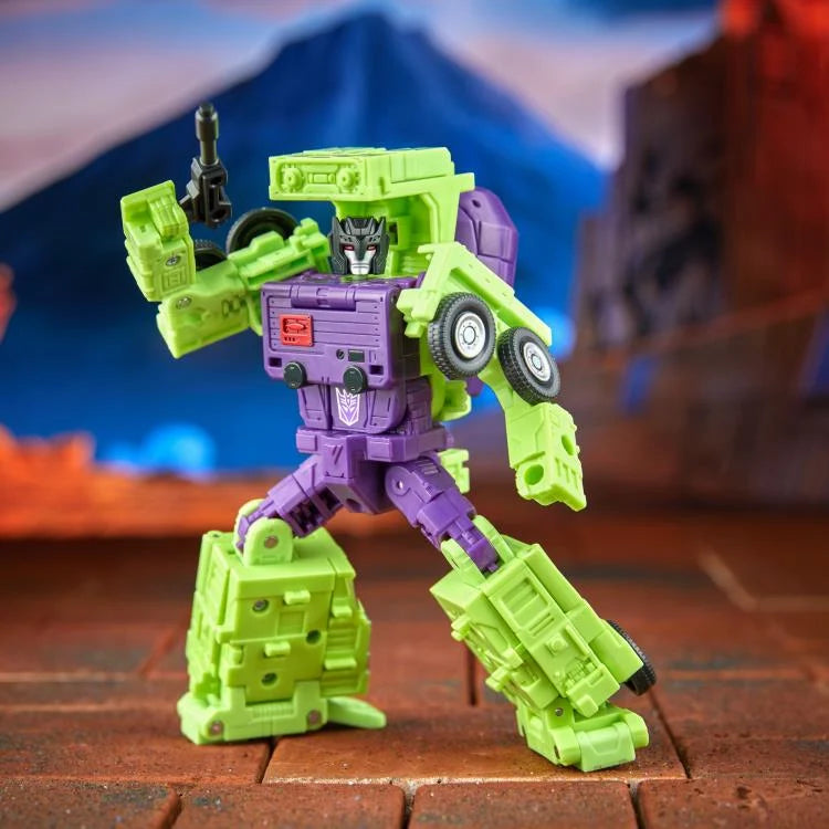 Mixmaster The Transformers: The Movie Studio Series Voyager Class Constructicon Action Figure