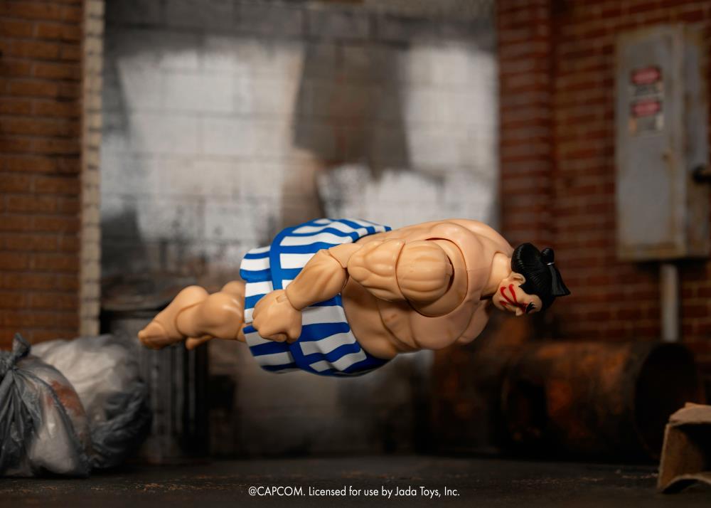 Ultra Street Fighter II: The Final Challengers E. Honda (Deluxe Ver.) 1/12 Scale Action Figure - view 9