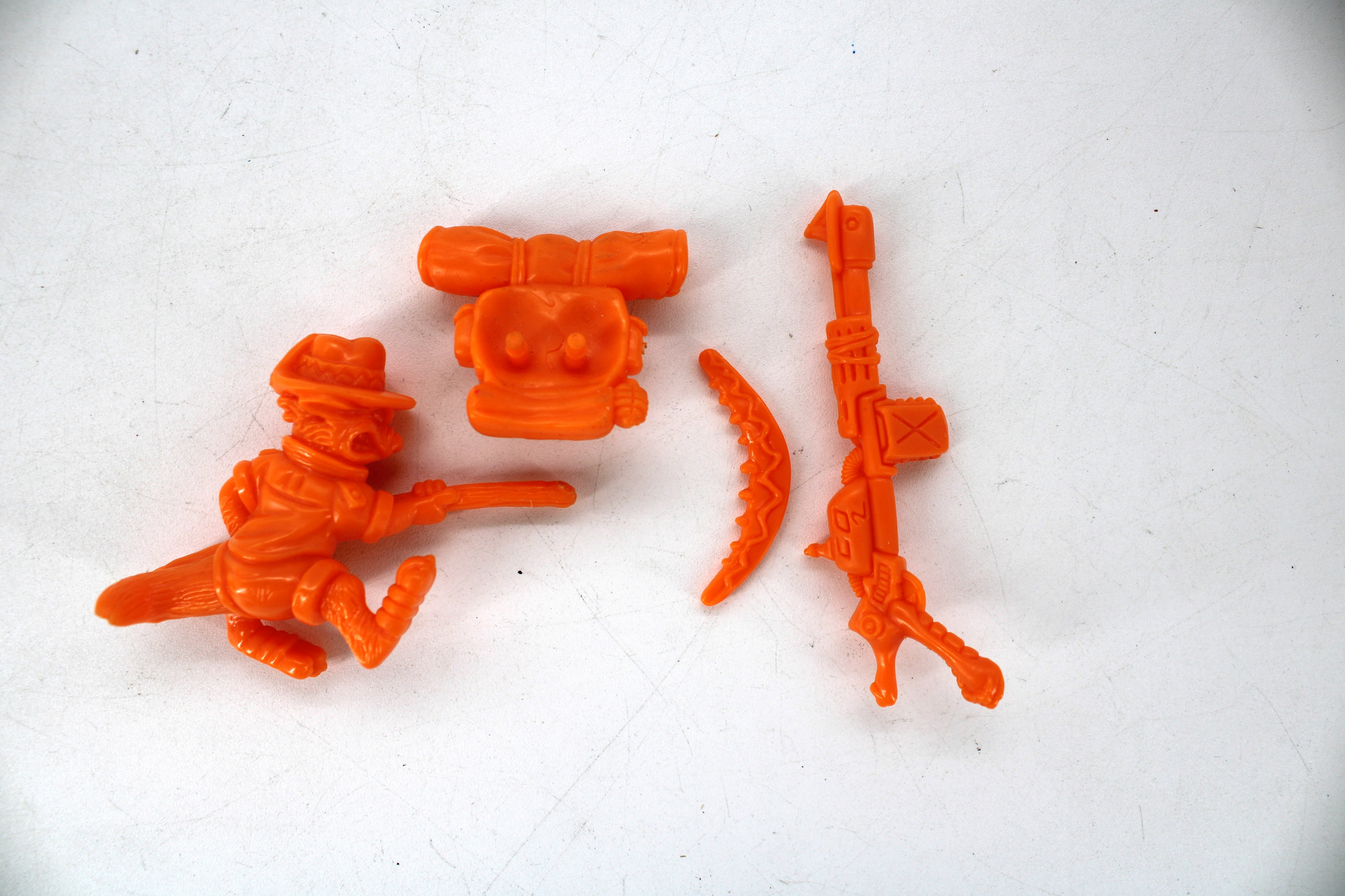TMNT Walkabout Action Figure (1991 Playmates Toys) - view 7