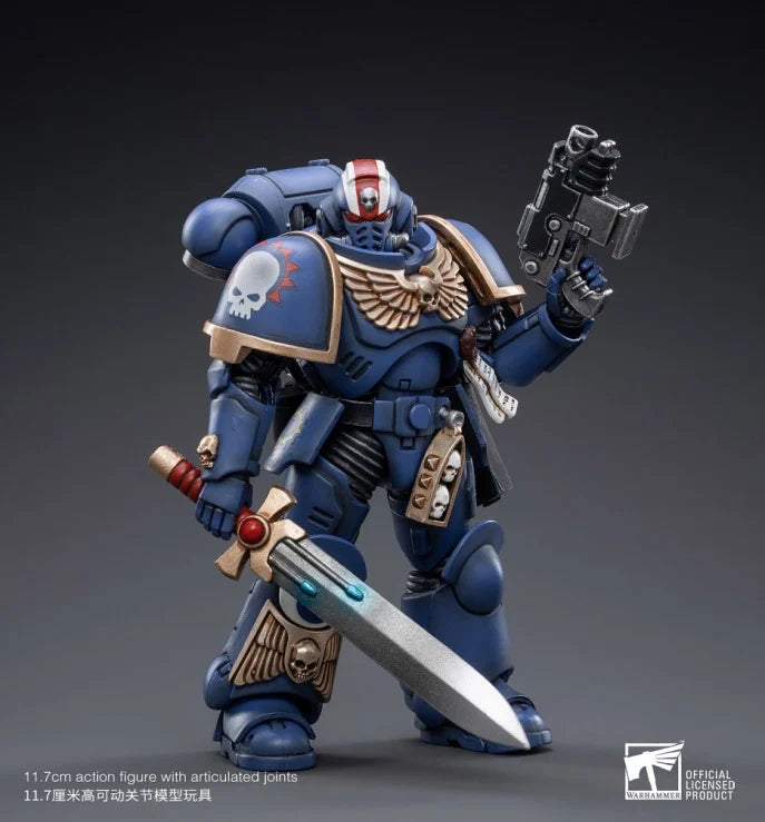 Warhammer 40K Ultramarines Heroes of the Chapter Primaris Lieutenant Erastus 1/18 Scale Figure
