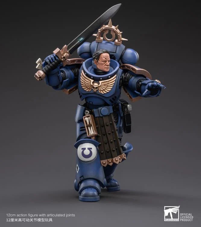 Warhammer 40K Ultramarines Primaris Lieutenant Amulius 1/18 Scale Figure