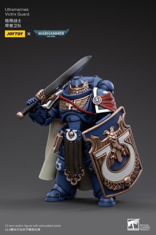 Warhammer 40K Ultramarines Victrix Guard 1/18 Scale Figure