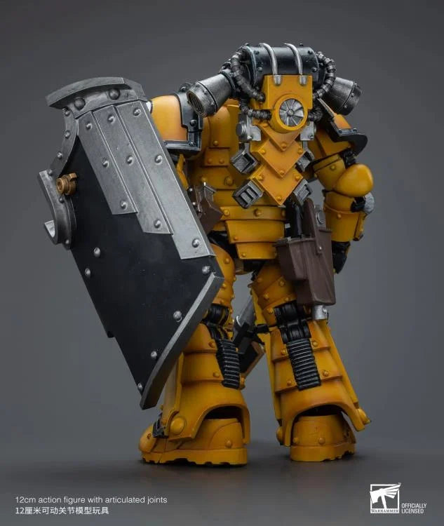 Warhammer: The Horus Heresy Imperial Fists Legion MkIII Breacher Squad Legion Breacher with Lascutter 1/18 Scale Action Figure