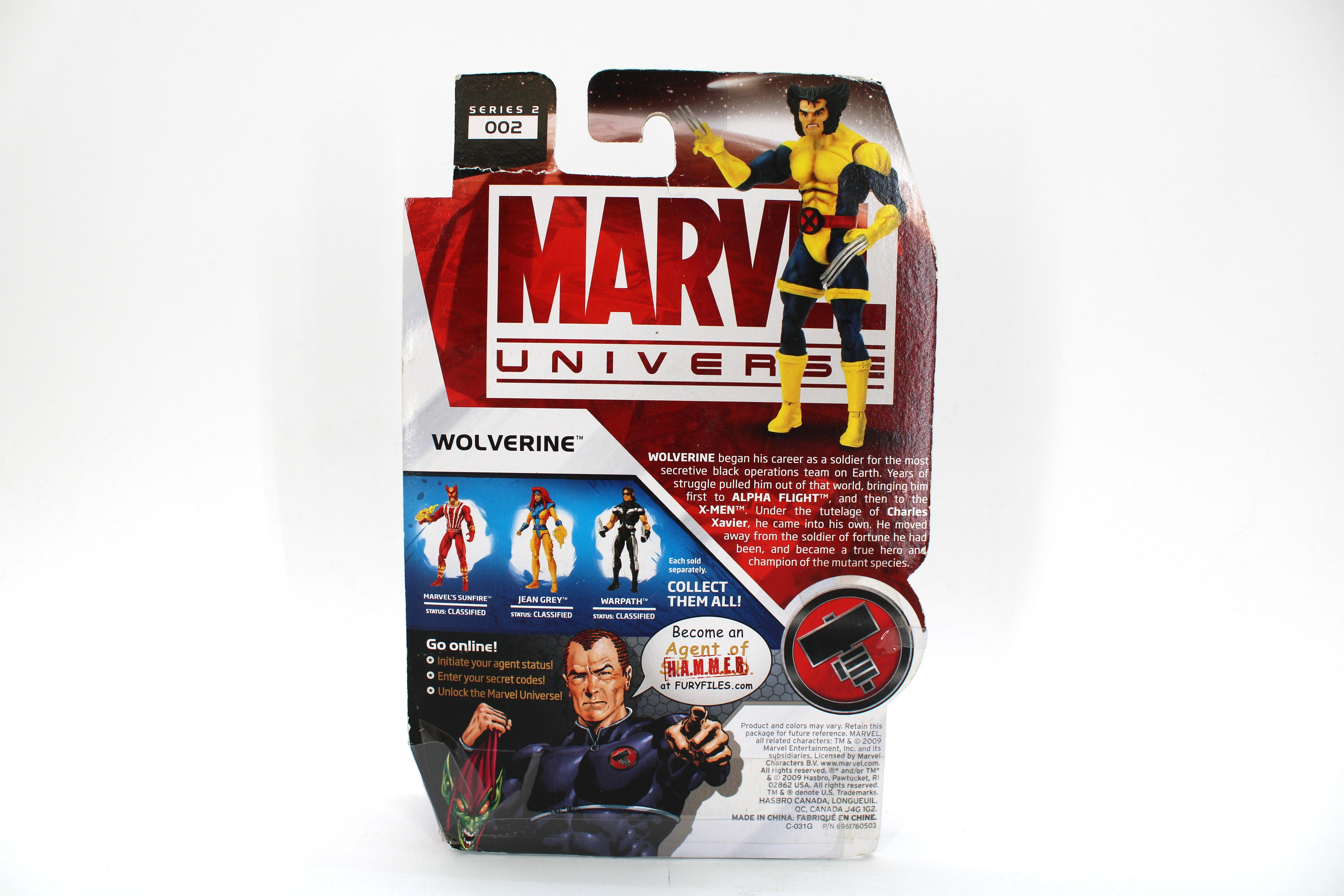 Marvel Universe Wolverine Action Figure (2009 Hasbro) - view 2