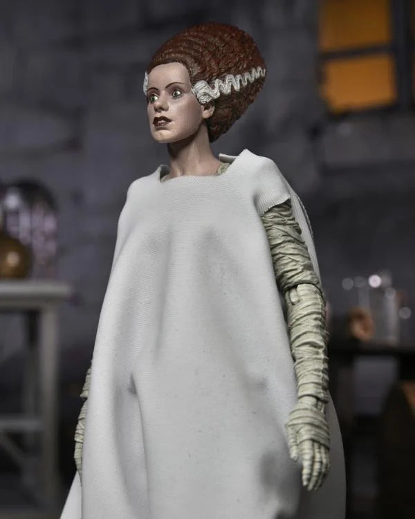 Universal Monsters Ultimate - Bride of Frankenstein (Color) Action Figure