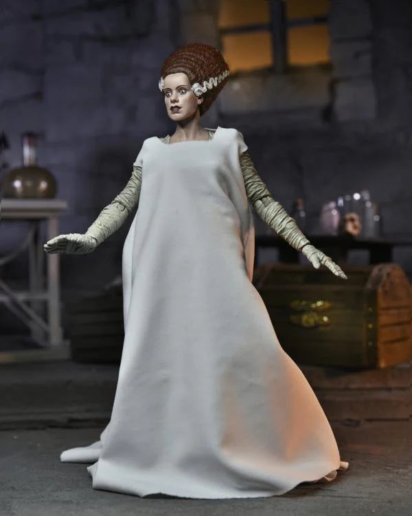 Universal Monsters Ultimate - Bride of Frankenstein (Color) Action Figure