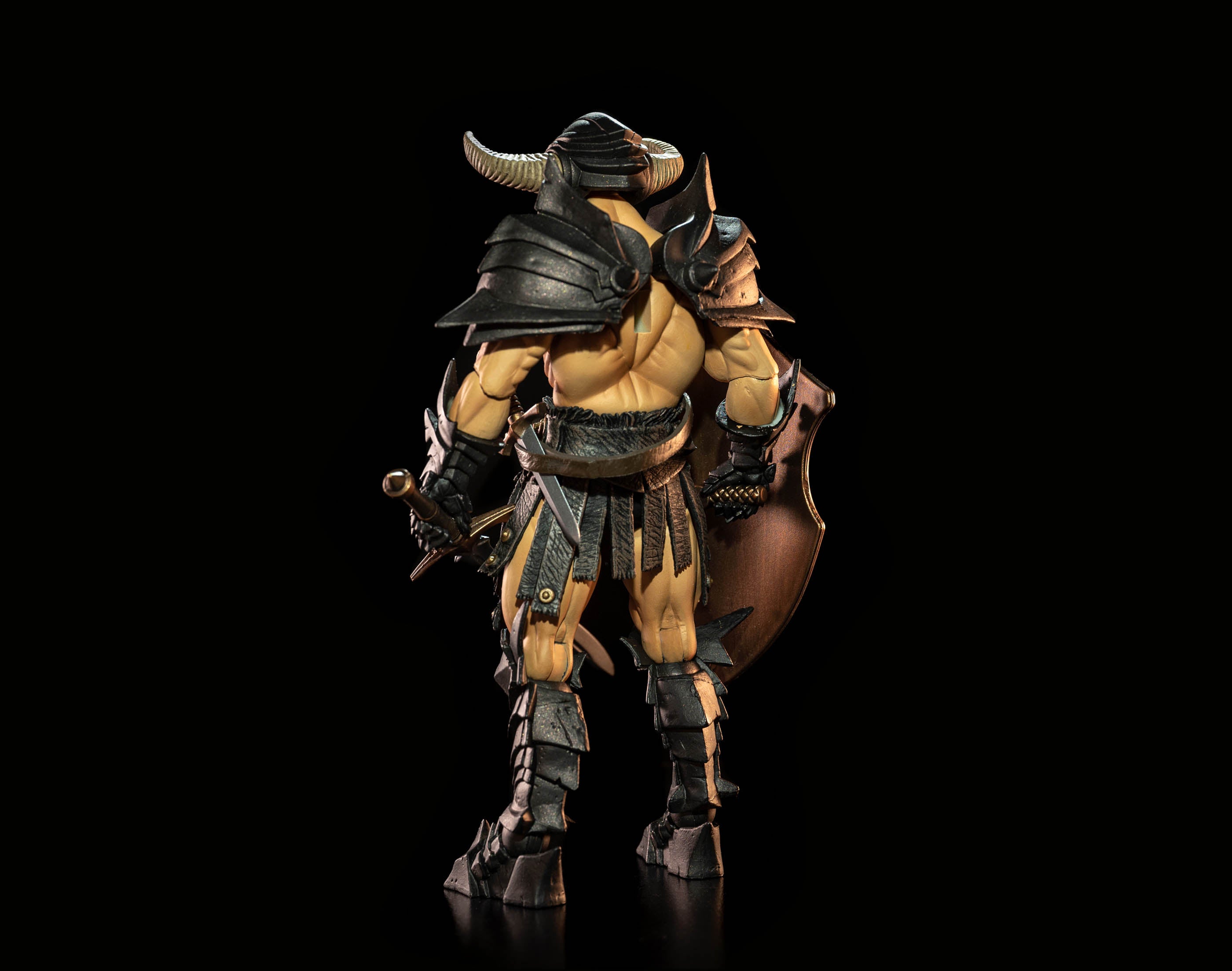 Mythic Legions: House of the Noble Bear - Deluxe Barbarian Builder Set