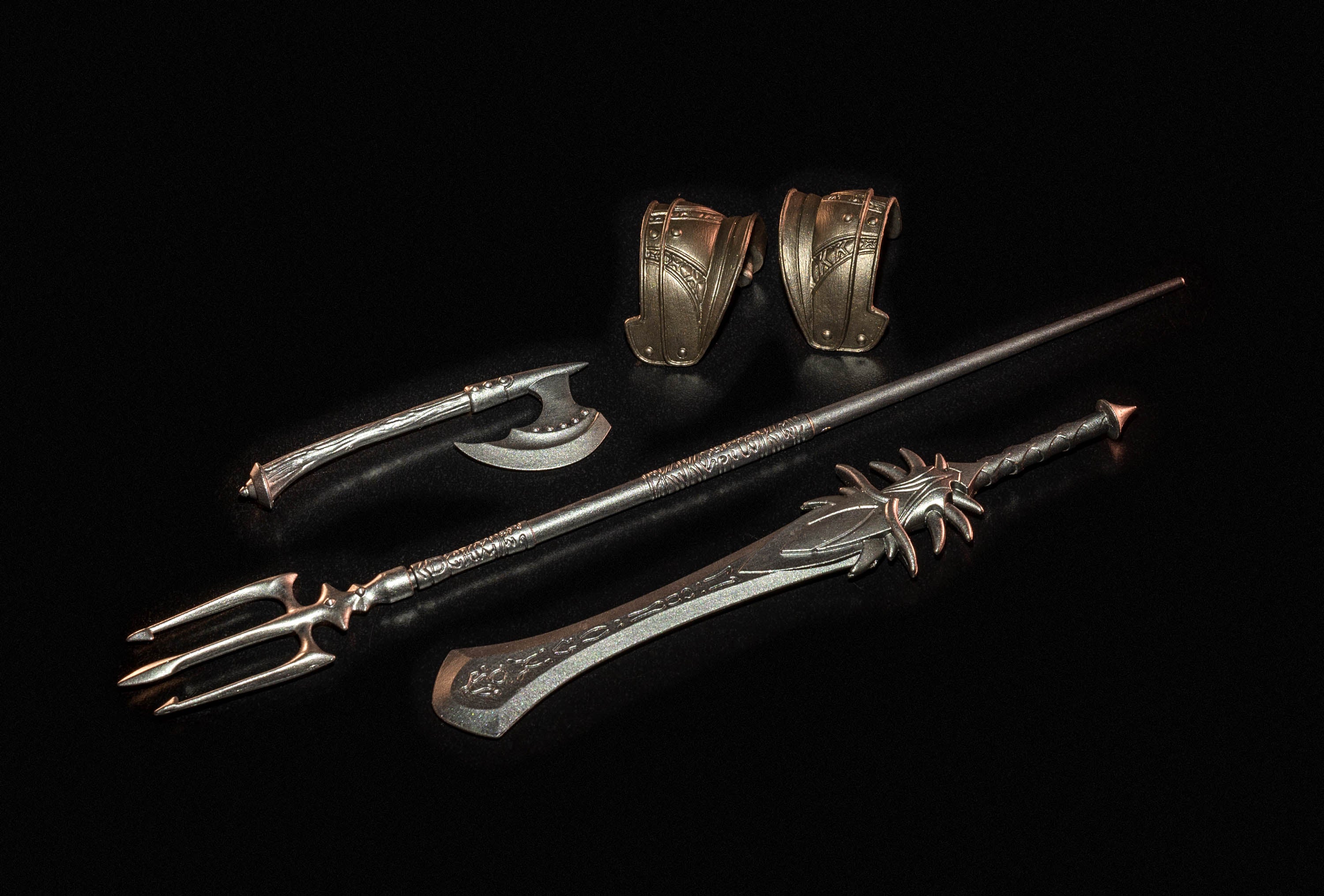 Mythic Legions: House of the Noble Bear - Deluxe Barbarian LB (Legion Builder)