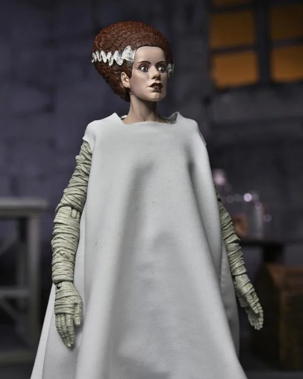 Universal Monsters Ultimate - Bride of Frankenstein (Color) Action Figure