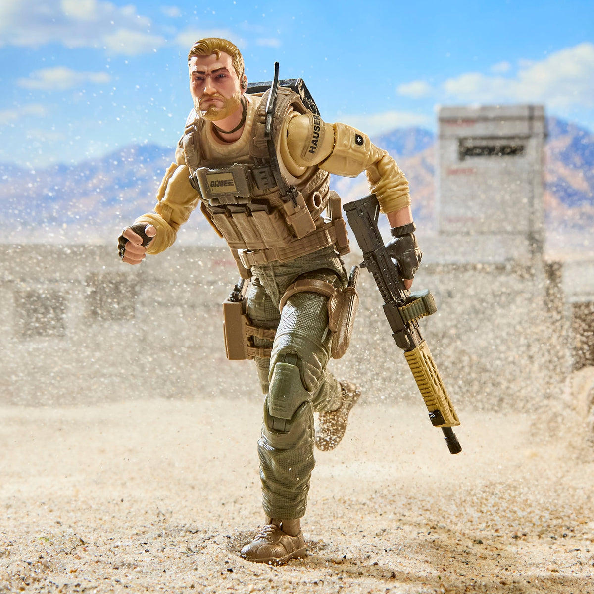 Duke G.I. Joe Classified Series 6-Inch Figure — Articulation Pose Running with Backpack