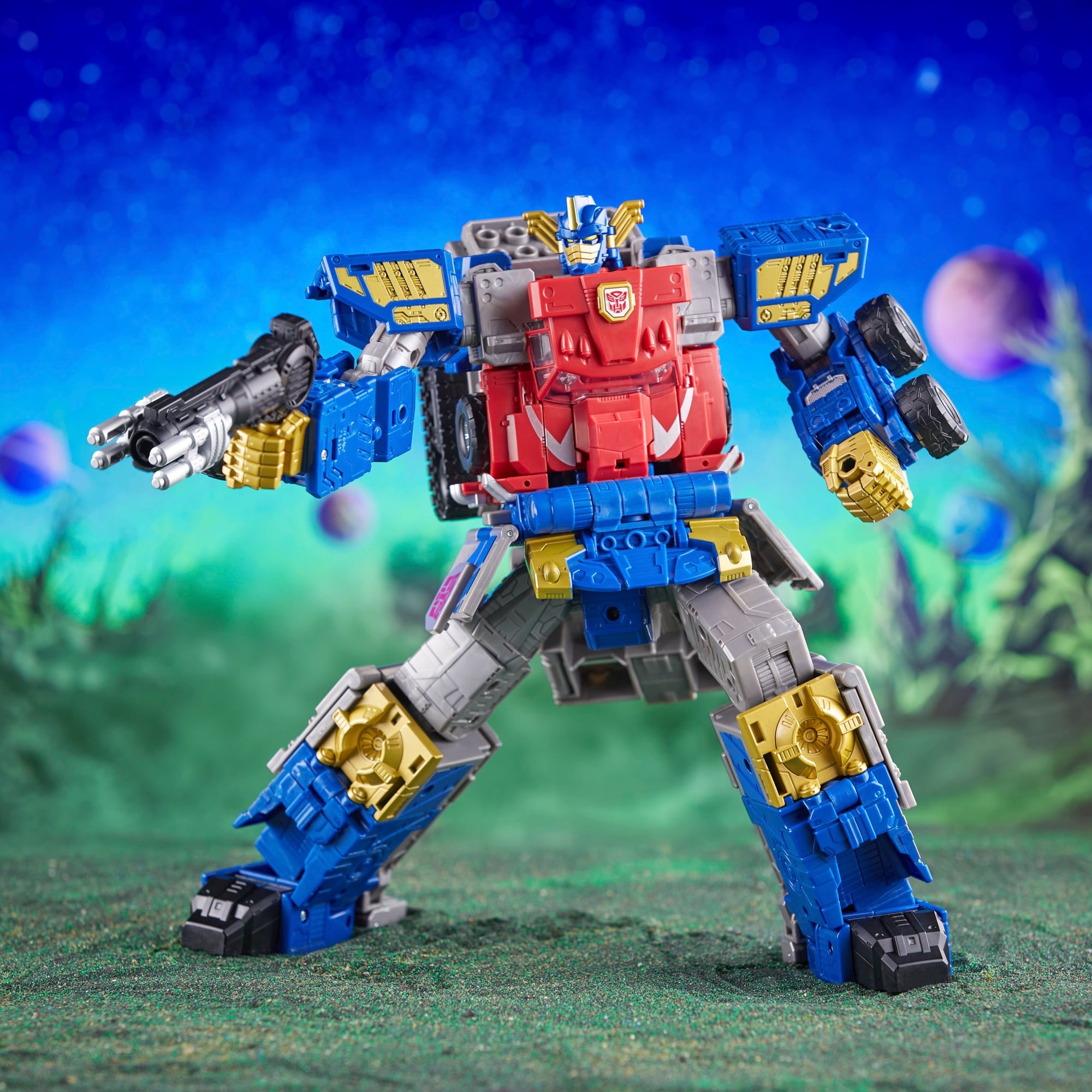Armada Universe Optimus Prime Legacy Evolution Commander Figure — Side View Aiming Ion Cannon