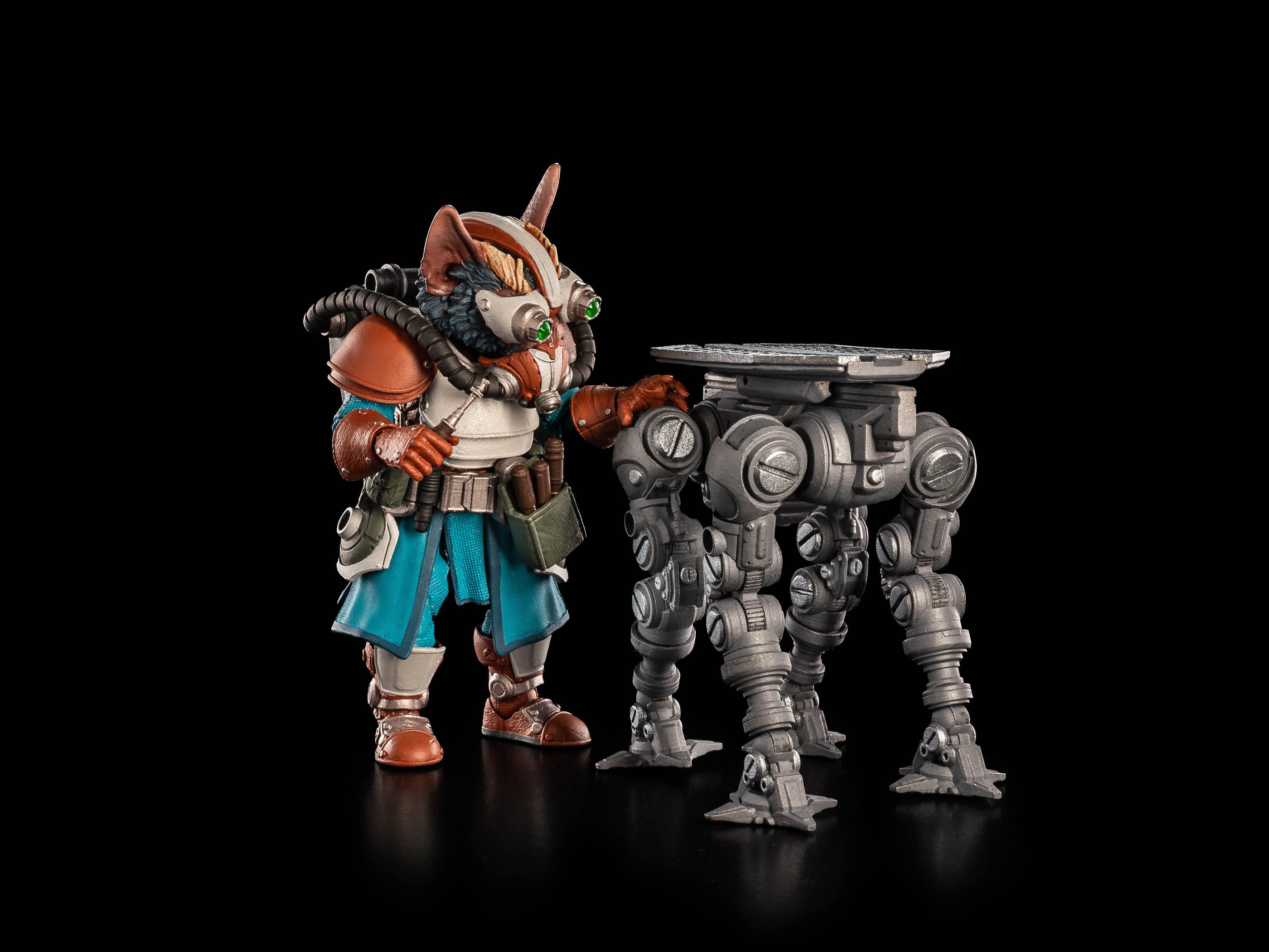 Dr. Zajjarii Cosmic Legions 6-Inch Figure — Figure and Crawler Side by Side with Goggle Head