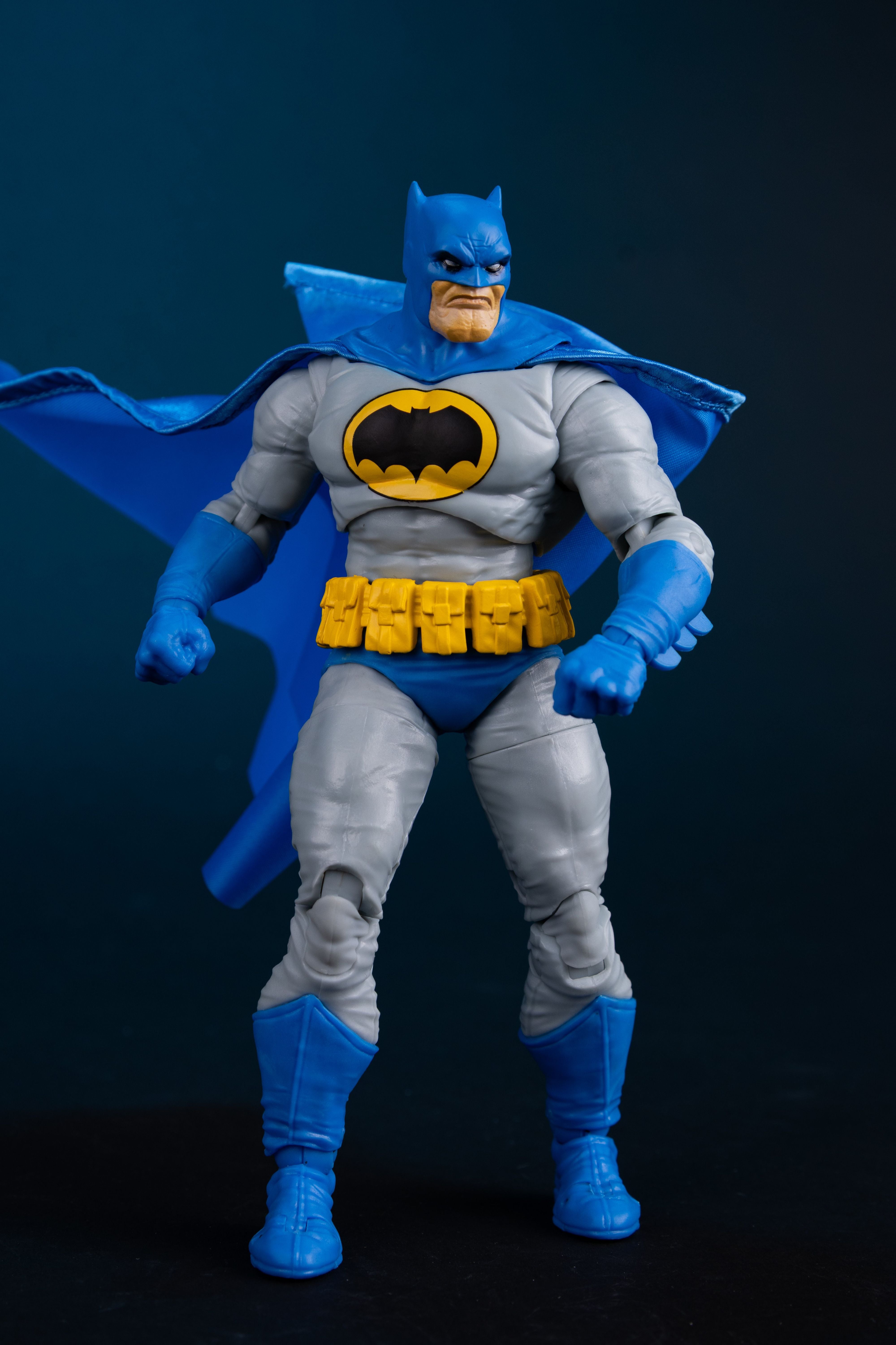 Batman Dark Knight Returns DC Multiverse 7-Inch Figure — Front View Standing Pose
