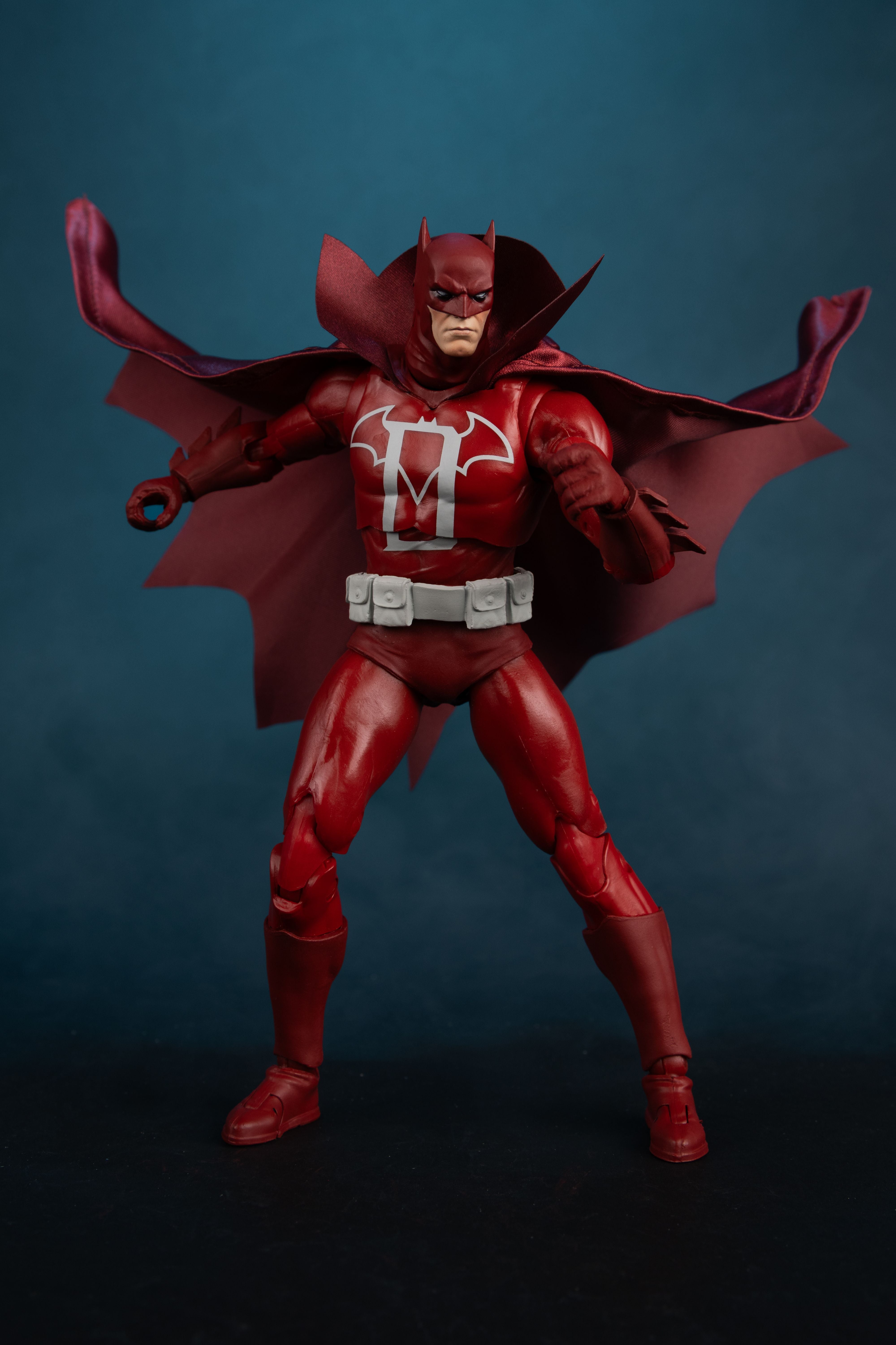 Batman Knight Terrors DC Multiverse 7-Inch Figure — Wide Stance Articulation Pose Arms Raised