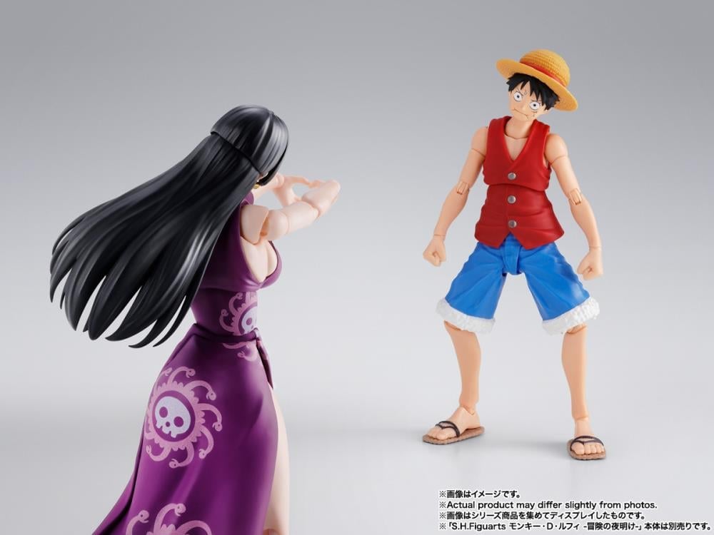 Boa Hancock Marineford S.H.Figuarts 6-Inch Figure — Back View with Luffy Romance Dawn Figure