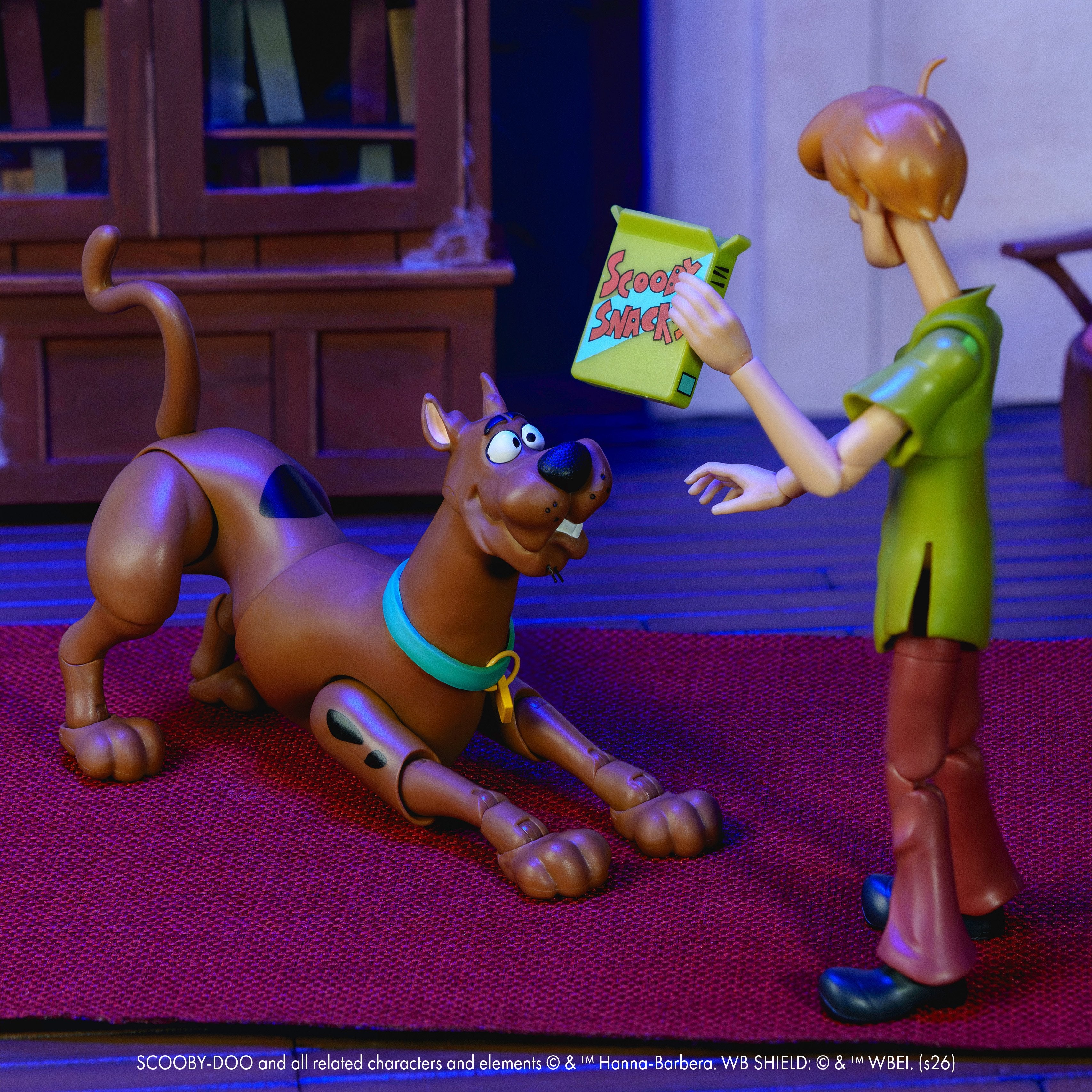 Scooby-Doo Scooby-Doo 1/12 Scale Action Figure — Articulation Pose with Shaggy Figure and Scooby Snacks Accessory