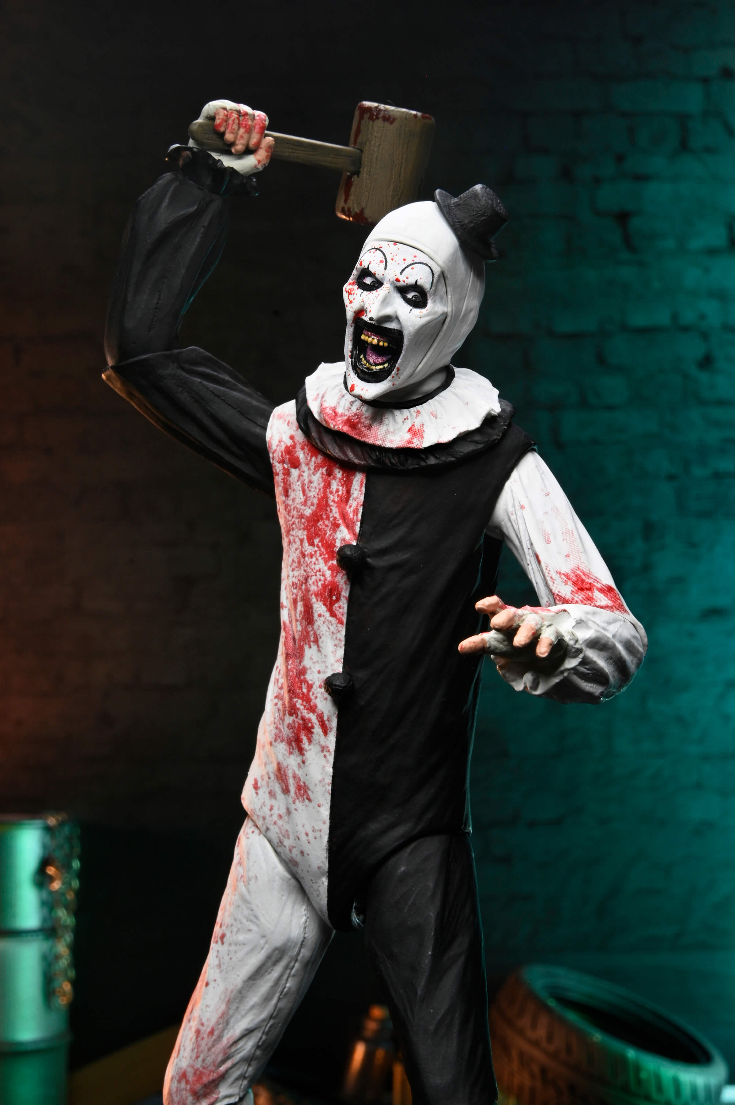 Horror Action Figures – NECA, Trick or Treat Studios & More