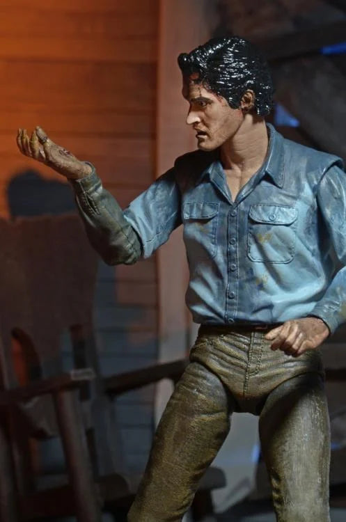 Evil Dead 2 NECA Ultimate Ash Figure