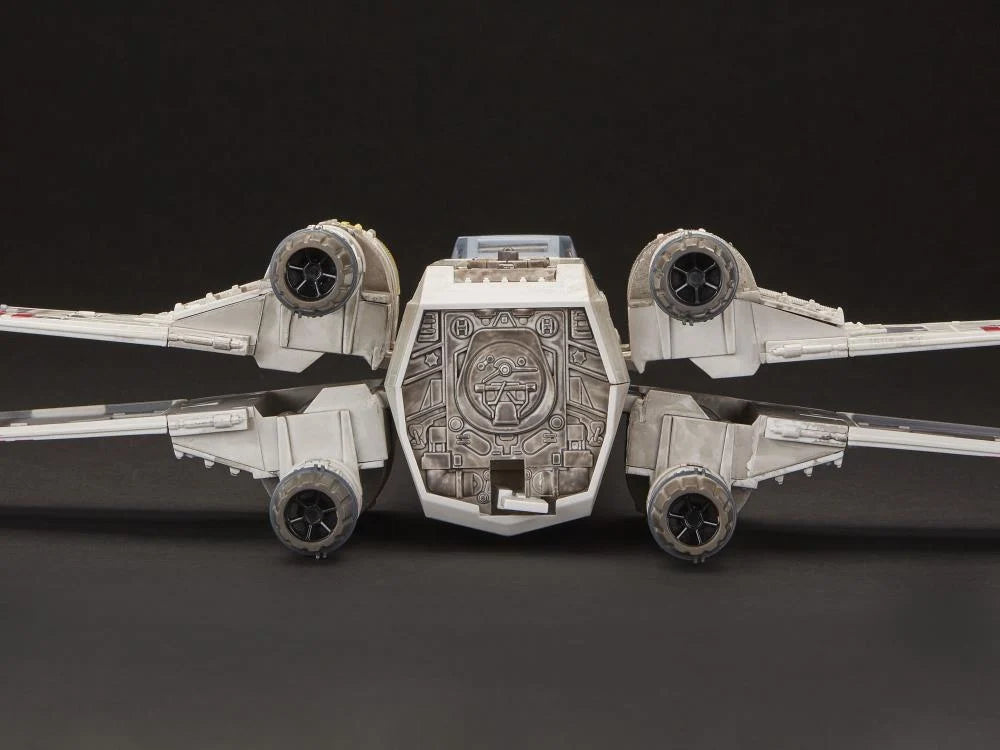 Luke Skywalker's X-Wing Fighter (A New Hope) Star Wars: The Vintage Collection