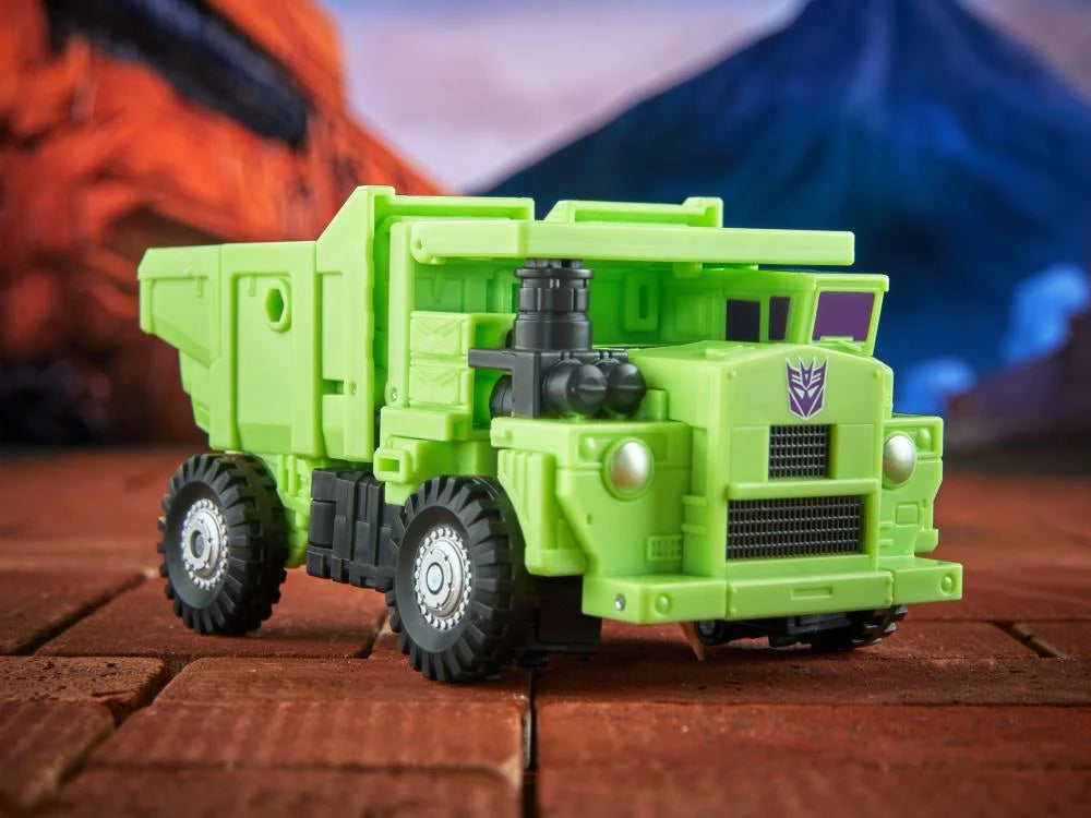 Long Haul & Hook The Transformers: The Movie Studio Series Commander Constructicons Action Figure 2-Pack