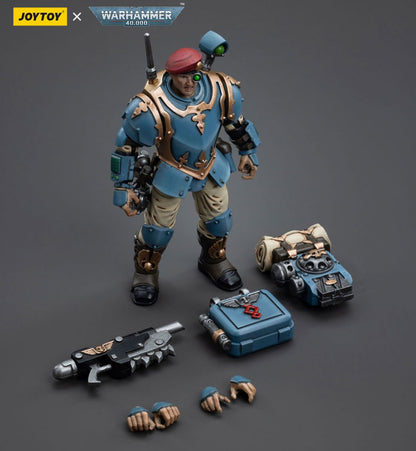 JOYTOY Warhammer 40k - Astra Militarum Tempestus Scions Command Squad 55th Kappic Eagles Medic