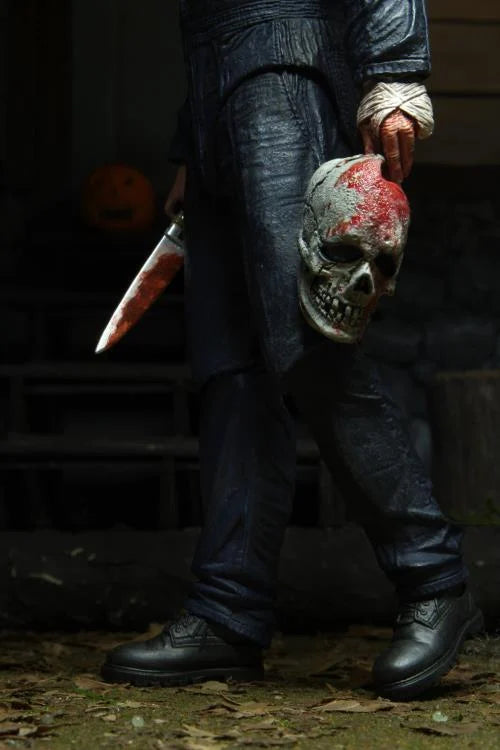 Halloween Kills - Ultimate Michael Myers Figure