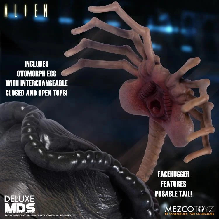 Mezco Designer Series - Deluxe Alien Set