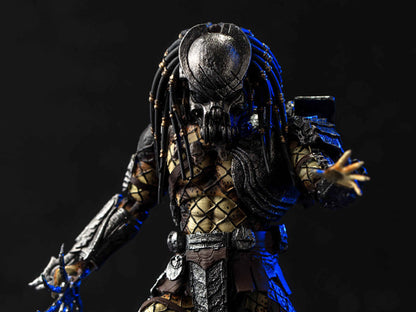 Alien vs. Predator  - Celtic Predator (Battle Damage)