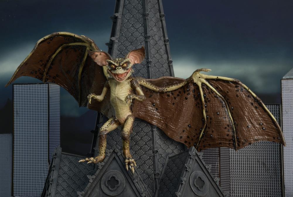 NECA Gremlins 2 - Bat Gremlin Deluxe Figure