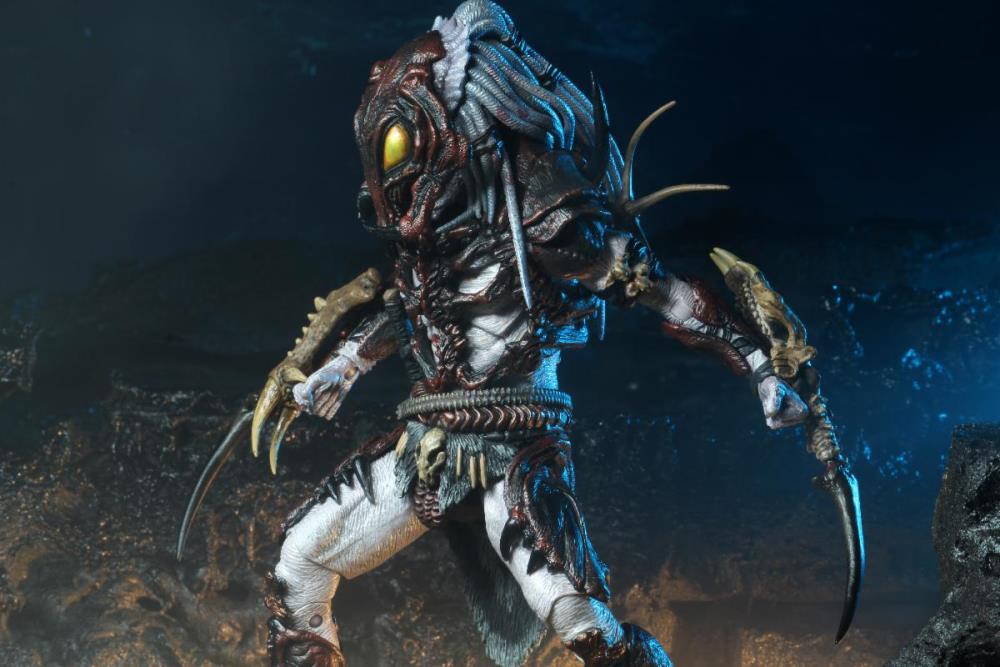 Predator Ultimate - Alpha Predator 100th Edition Figure