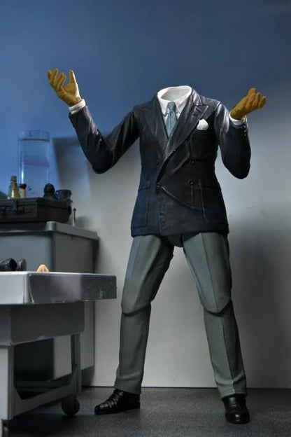 Universal Monsters - Ultimate Invisible Man Figure
