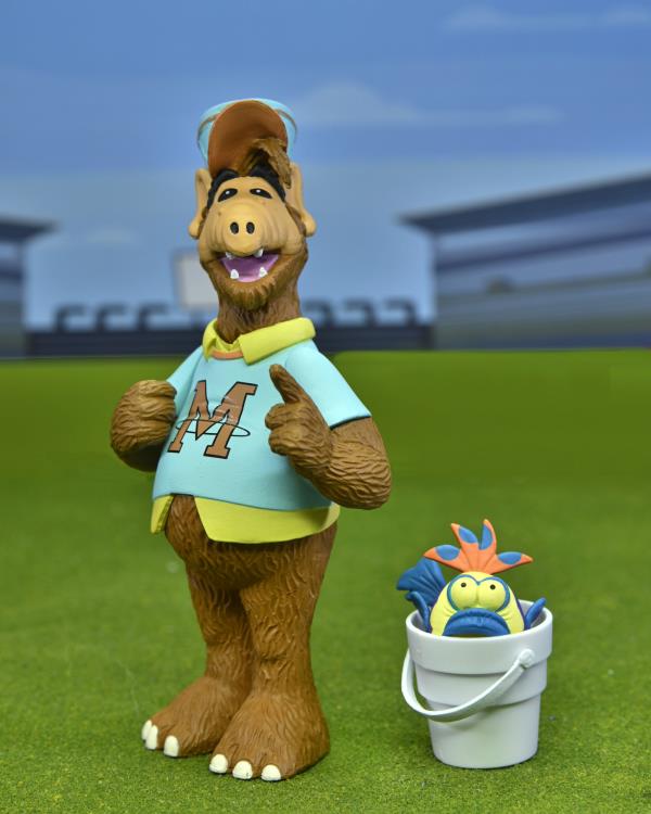 ALF Toony Classics - Gordon Shumway with Mallet, Fish & Bucket