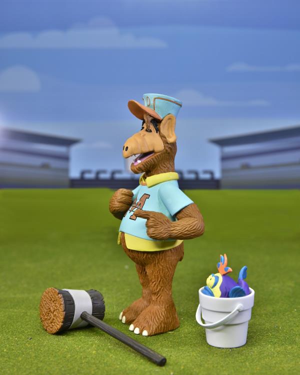 ALF Toony Classics - Gordon Shumway with Mallet, Fish & Bucket