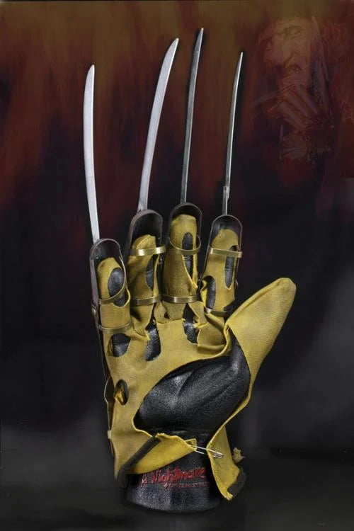 A Nightmare on Elm Street - Freddy Krueger Glove Prop Replica