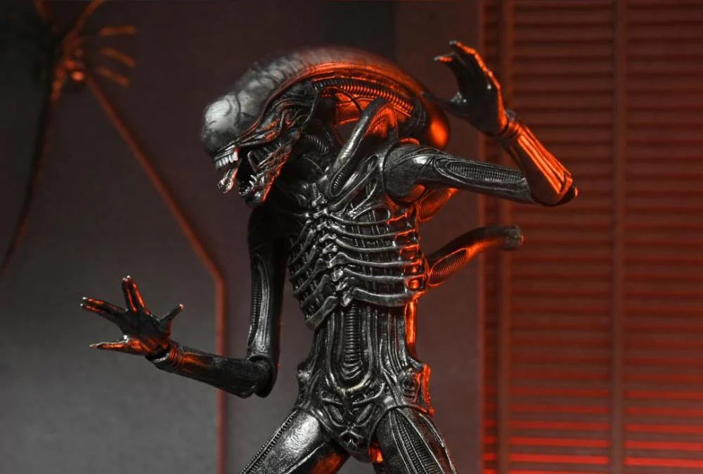 Alien: Romulus NECA Ultimate Xenomorph XX121 Action Figure